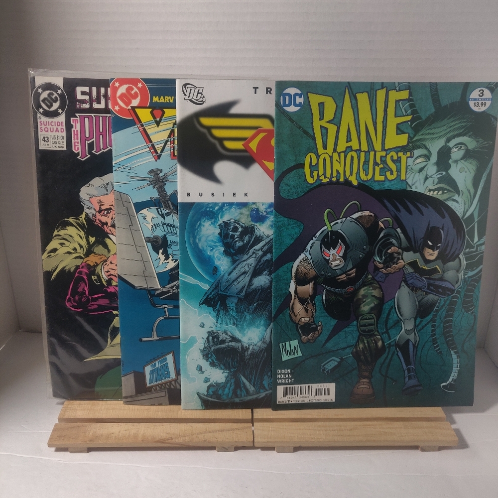 4 DC Comic Books